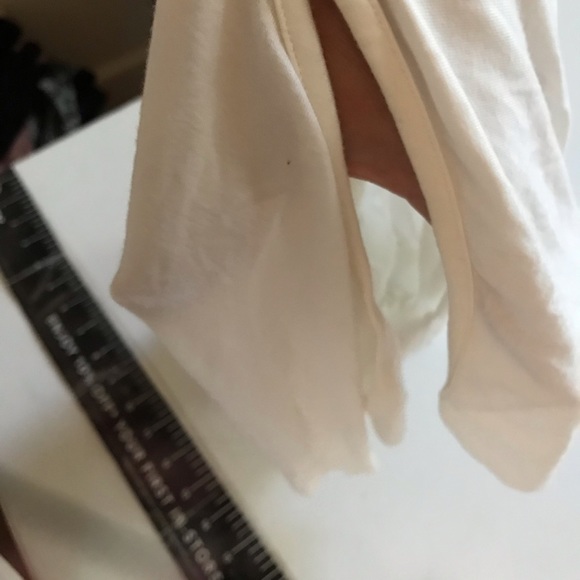 Zara Woman size large white boatneck tee with short slit tulip sleeve - Picture 5 of 7